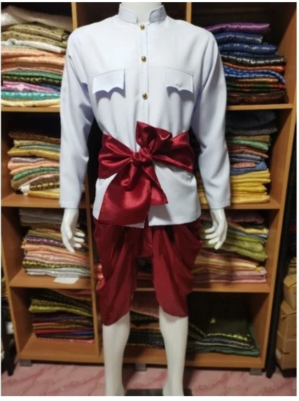 白色長袖泰式宮廷服